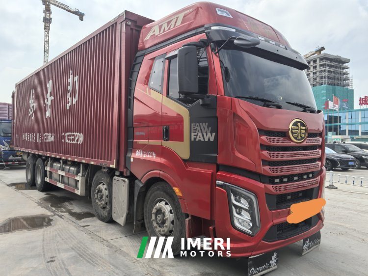FAW Jiefang J6V 580 hp 8X4 9.28 m - грузовик из Китая