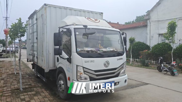 Dongfeng Duolika Dollicar D6 136 hp 4X2 4.2 m - грузовик из Китая