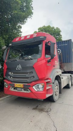 Sinotruk Hohan J7B 430 hp 4X2 - фото 1