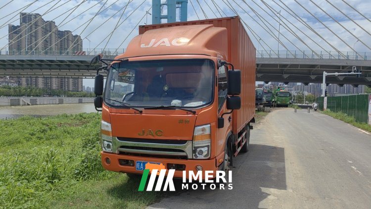 JAC Shuailing Q6 152 hp 4X2 4.15 m - грузовик из Китая