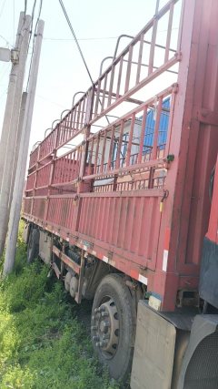 Dongfeng Tianlong KL 350 hp 6X2 9.6 m - фото 1