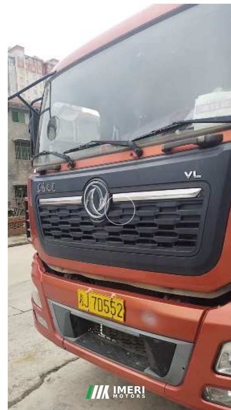 2020 Dongfeng Tianlong 350 hp 8X4 9.6 m