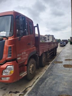Dongfeng Tianlong 350 hp 8X4 9.6 m - фото 2