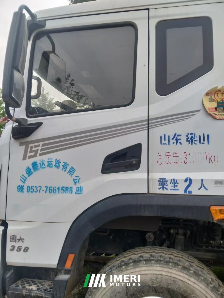 Dongfeng Liuzhou Chenglong H5 - грузовик из Китая