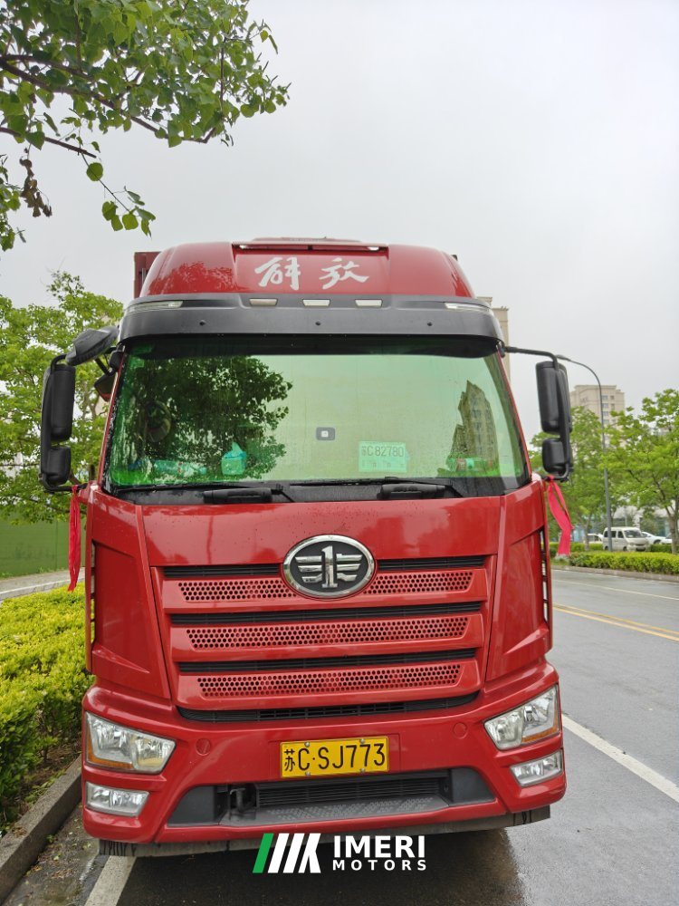 FAW Jiefang J6L 240 hp 4X2 8 m - грузовик из Китая