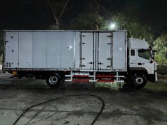 Foton R 220 hp 4X2 7.8 m - фото 4