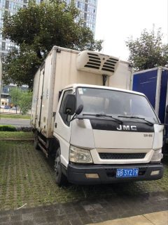 JMC 116 hp 4X2 4.2 m - фото 1