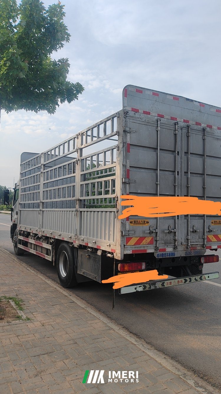2023 Foton R 260 hp 4X2 5.45 m