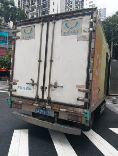Qingling Isuzu 120 hp 4X2 4.2 m - фото 3