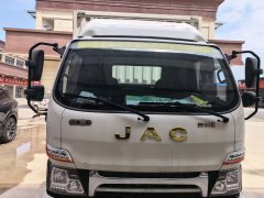 JAC Shuailing Handsome bell E middle body 129 hp 4X2 4.15 m - фото 1