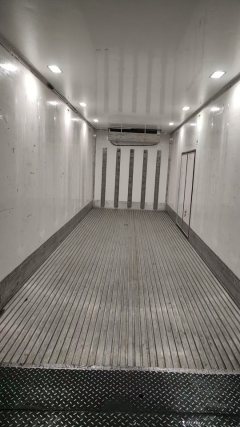 SAIC Hongyan 300 hp 4X2 7.8 m - фото 4
