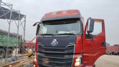Dongfeng Liuzhou Chenglong H7 500 hp 6X4 - фото 2