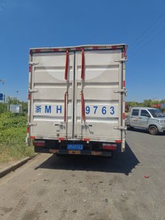 Dongfeng Duolika Dollicar D6 136 hp 4X2 4.2 m - фото 2