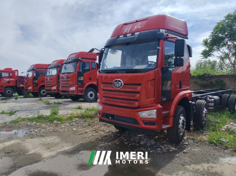 FAW Jiefang J6P 320 hp 6X2 9.6 m - грузовик из Китая