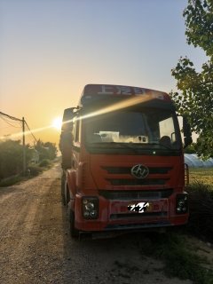 SAIC Hongyan 390 hp 6X4 - фото 1