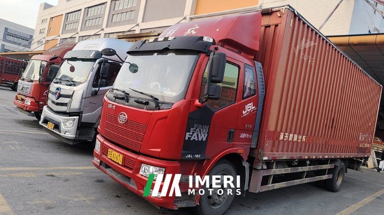 2018 FAW Jiefang J6L 180 hp 4X2 8 m