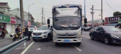 Foton Ollin Express 150 hp 4X2 4.2 m - фото 2