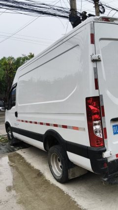Iveco Daily 130 hp - фото 10