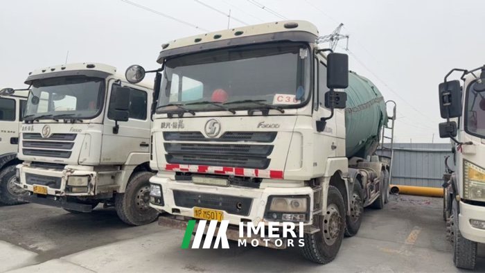 Shacman Delong F3000 375 hp 8X4 - грузовик из Китая