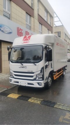JMC + 129 hp 4X2 4.2 m - фото 5