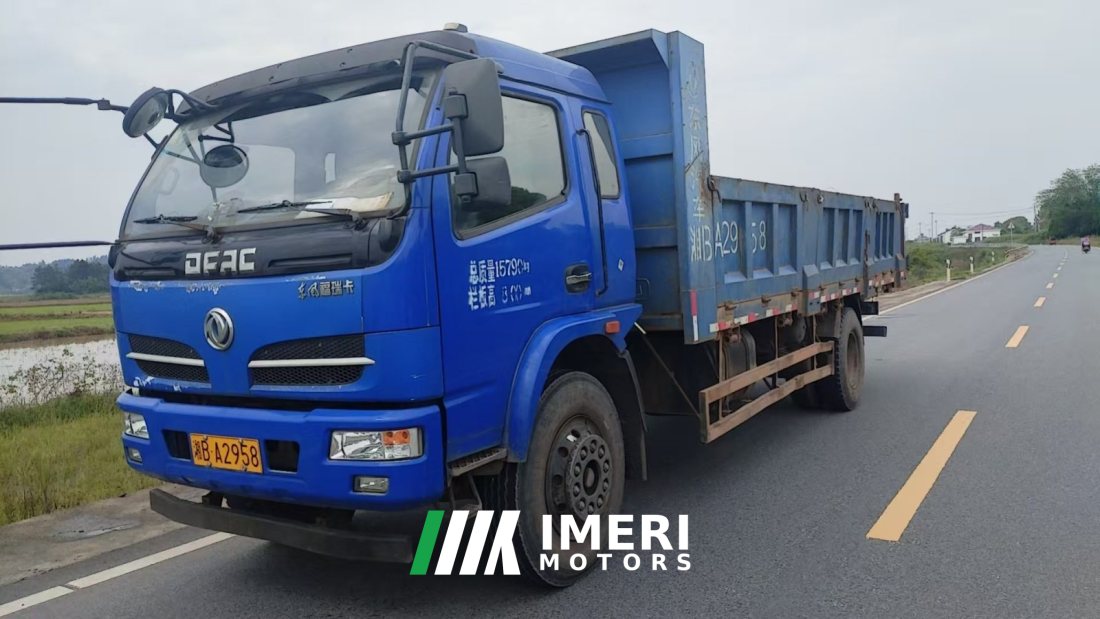 Dongfeng 130 hp 4X2 6.5 m - грузовик из Китая