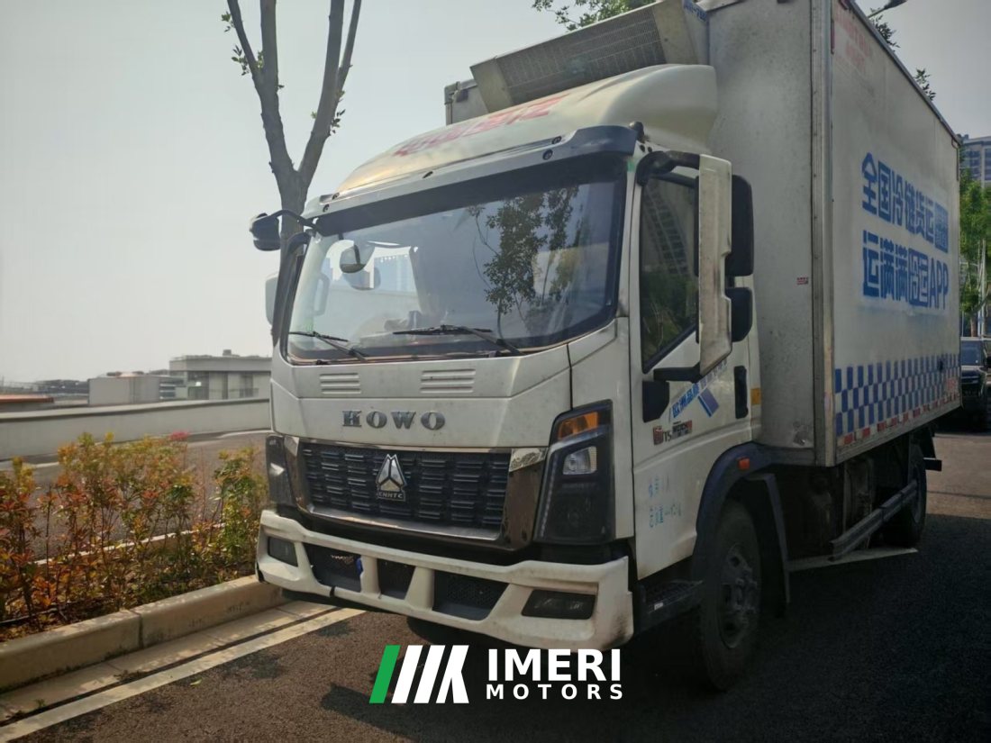 Sinotruk HOWO MATE 160 hp 4X2 4.2 m - грузовик из Китая