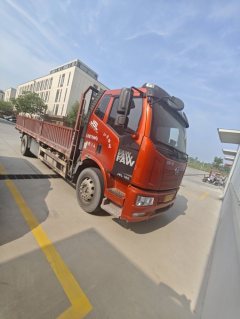 FAW Jiefang J6L 160 hp 4X2 6.8 m - фото 1