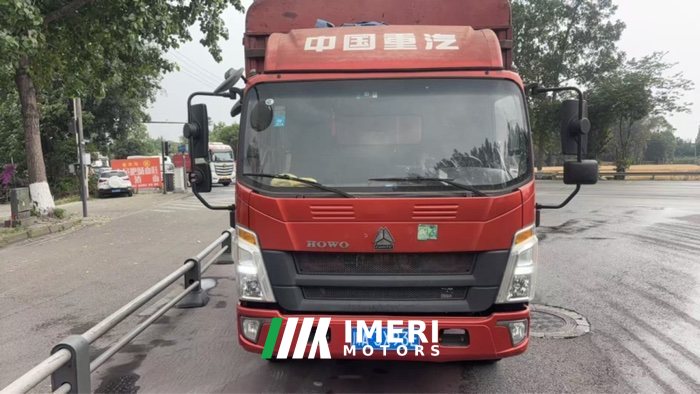 SINOTRUK HOWO Light Duty Truck Hanjiang 160 hp 4X2 4.2 m - грузовик из Китая