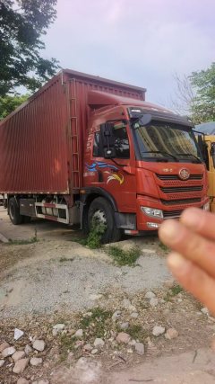 FAW Jiefang V 220 hp 6X2 7.7 m - фото 1