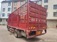 Dongfeng Liuzhou Chenglong H5 270 hp 4X2 6.2 m - фото 2