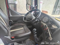 Dongfeng Liuzhou Chenglong H5 270 hp 4X2 6.2 m - фото 5