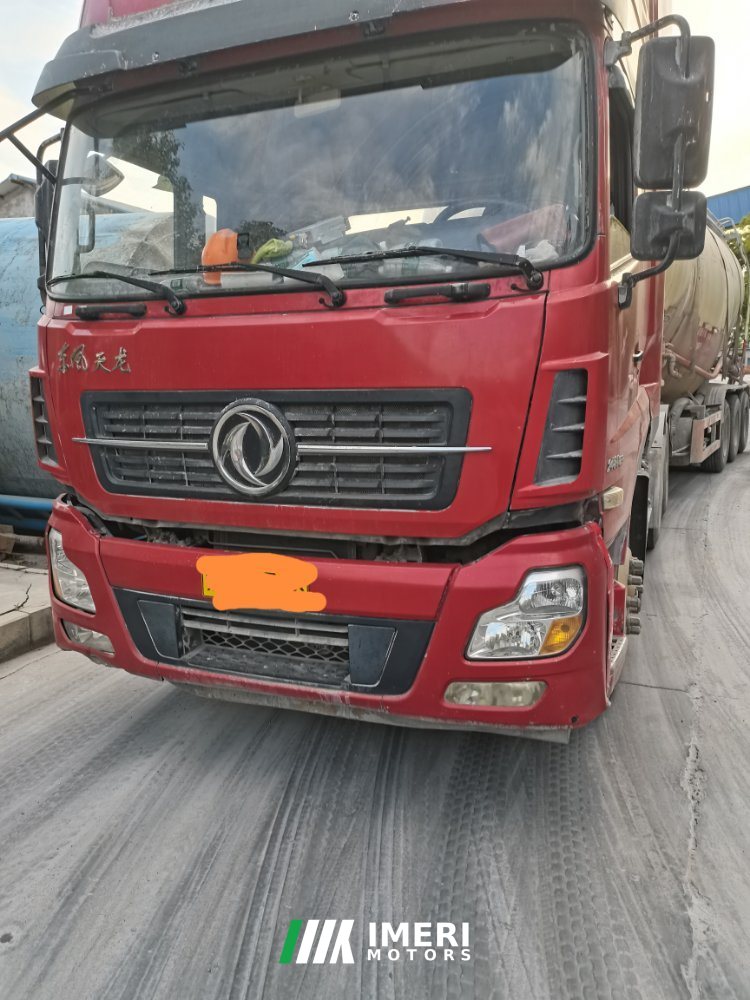 Dongfeng Tianlong 520 hp 6X4 - грузовик из Китая