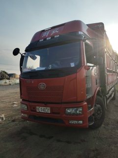 FAW Jiefang J6L 240 hp 6X2 6.8 m - фото 1