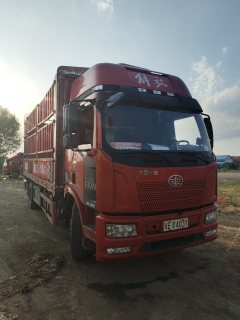FAW Jiefang J6L 240 hp 6X2 6.8 m - фото 3