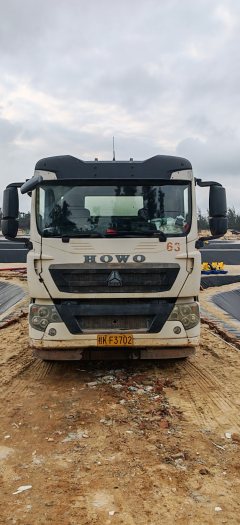 Sinotruk HOWO T5G 340 hp 8X4 - фото 1
