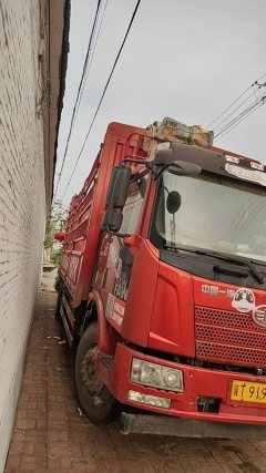 FAW Jiefang J6L 220 hp 4X2 6.8 m - фото 4