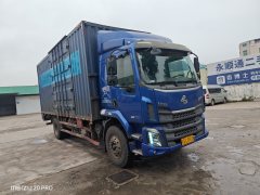 Dongfeng Liuzhou Chenglong M3 180 hp 4X2 6.75 m - фото 2