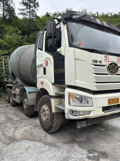 FAW Jiefang JH6 350 hp 8X4 - фото 1
