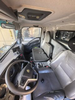 SINOTRUK HOWO Light Duty Truck Hanjiang 170 hp 4X2 6.2 m - фото 5