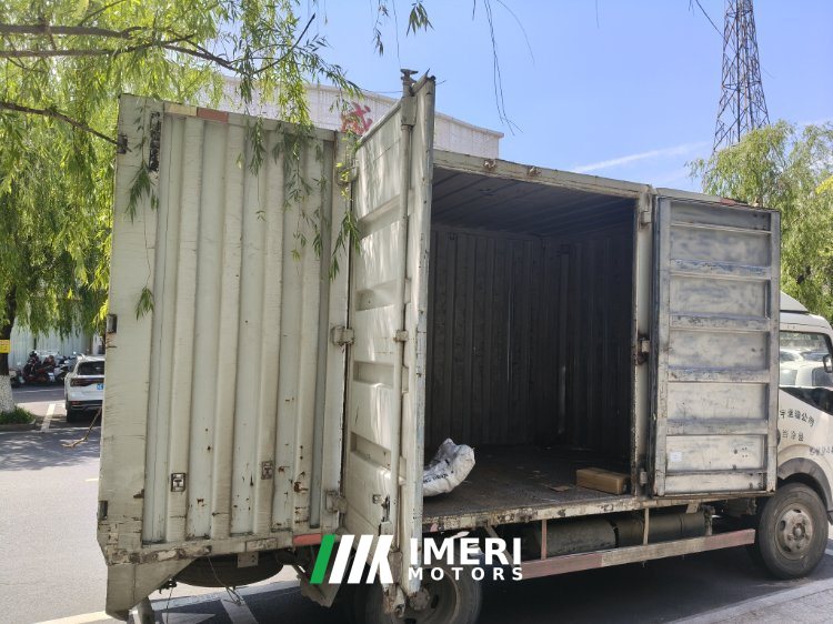 2018 Dongfeng Captain K6-N(N300) 130 hp 4X2 4.13 m