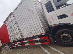 Dongfeng Tianjin KR 290 hp 4X2 9.8 m - фото 7