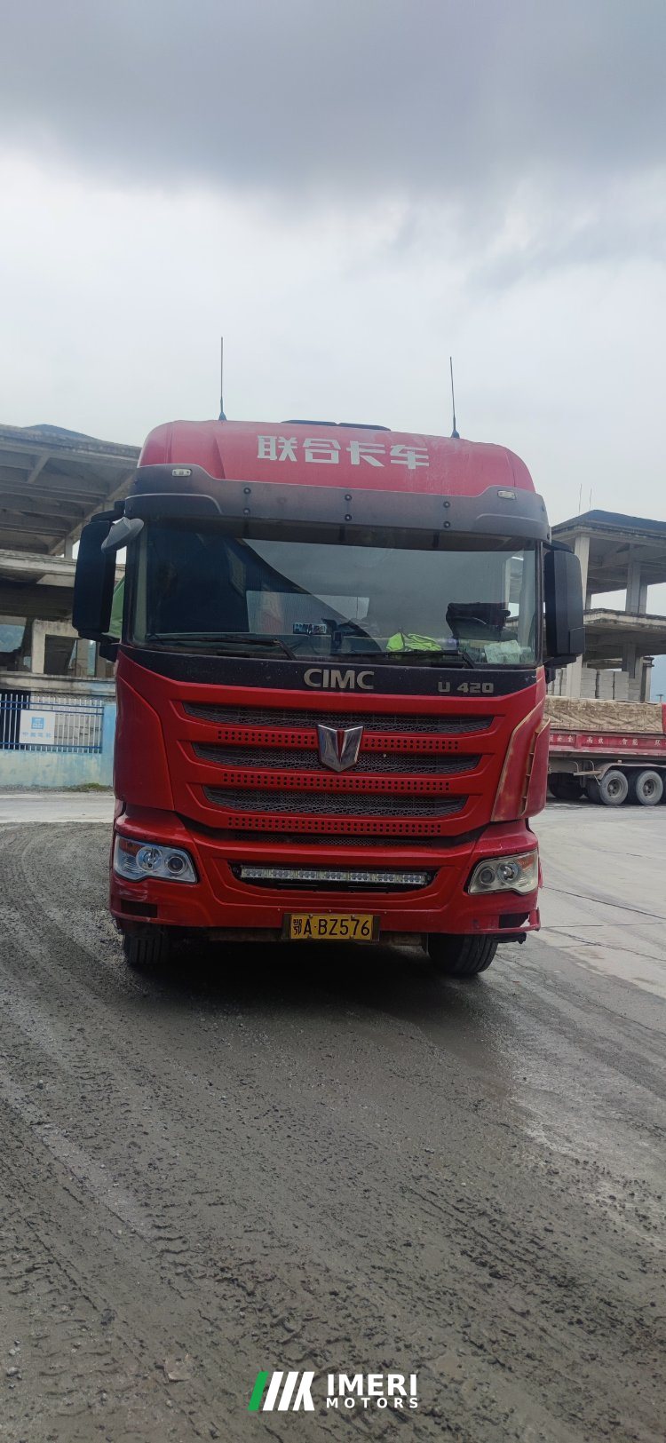 United Trucks U⁺ 420 hp 6X4 - грузовик из Китая