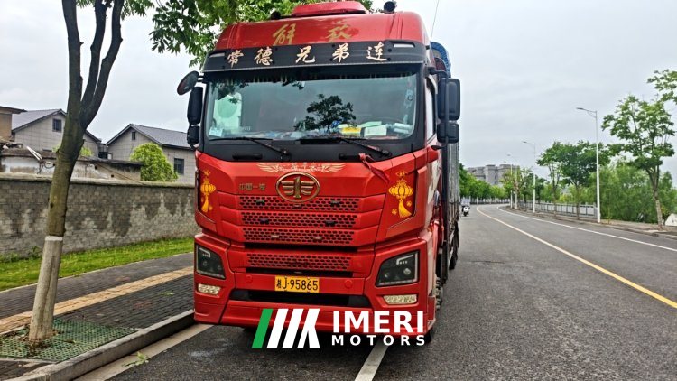 2021 FAW Jiefang JH6 460 hp 8X4 9.5 m