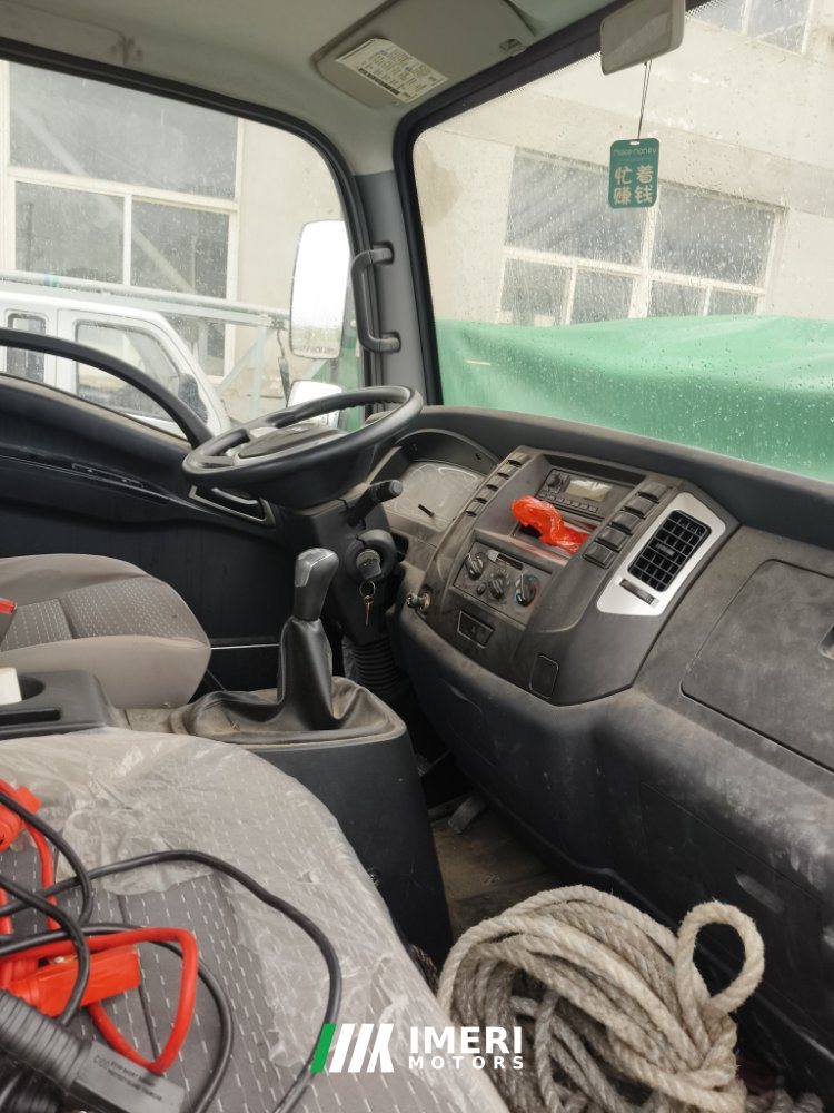 JAC M7 170 hp 4X2 4.18 m - грузовик из Китая