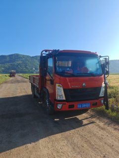 SINOTRUK HOWO Light Duty Truck Hanjiang 140 hp 4X2 4.15 m - фото 1