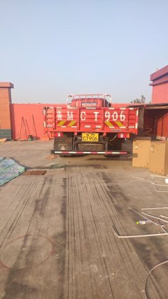 SINOTRUK HOWO Light Duty Truck Commander 170 hp 4X2 5.2 m - фото 3