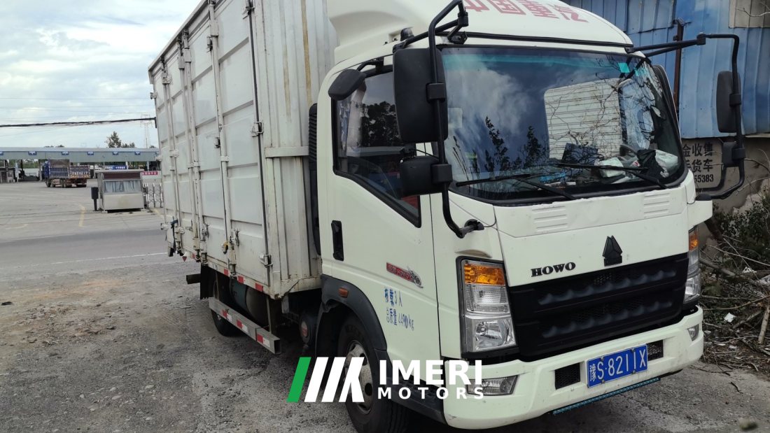 SINOTRUK HOWO Light Duty Truck Dream Chaser 140 hp 4X2 4.15 m - грузовик из Китая