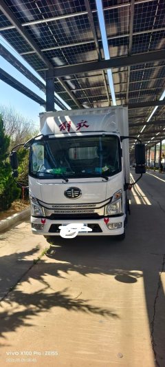 FAW Jiefang J6F 150 hp 4X2 3.78 m - фото 1