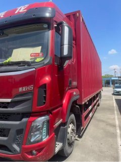 Dongfeng Liuzhou Chenglong H5 270 hp 4X2 9.7 m - фото 2