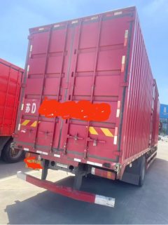 Dongfeng Liuzhou Chenglong H5 270 hp 4X2 9.7 m - фото 4